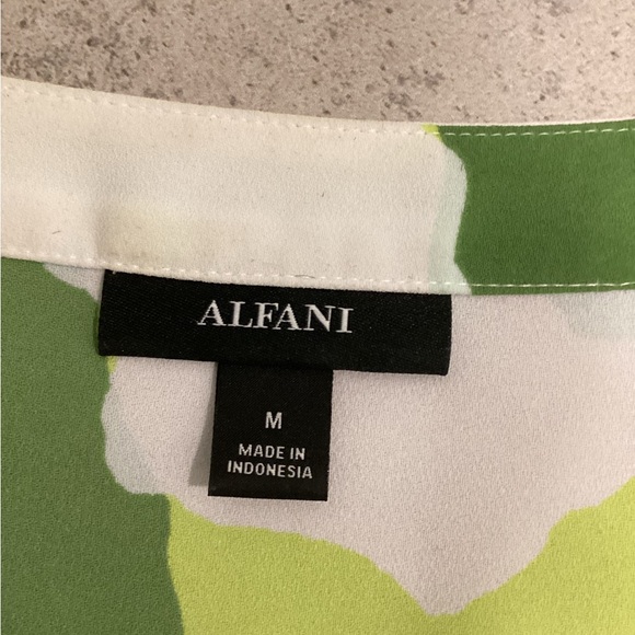 Alfani popover shirt M/L - Picture 3 of 5